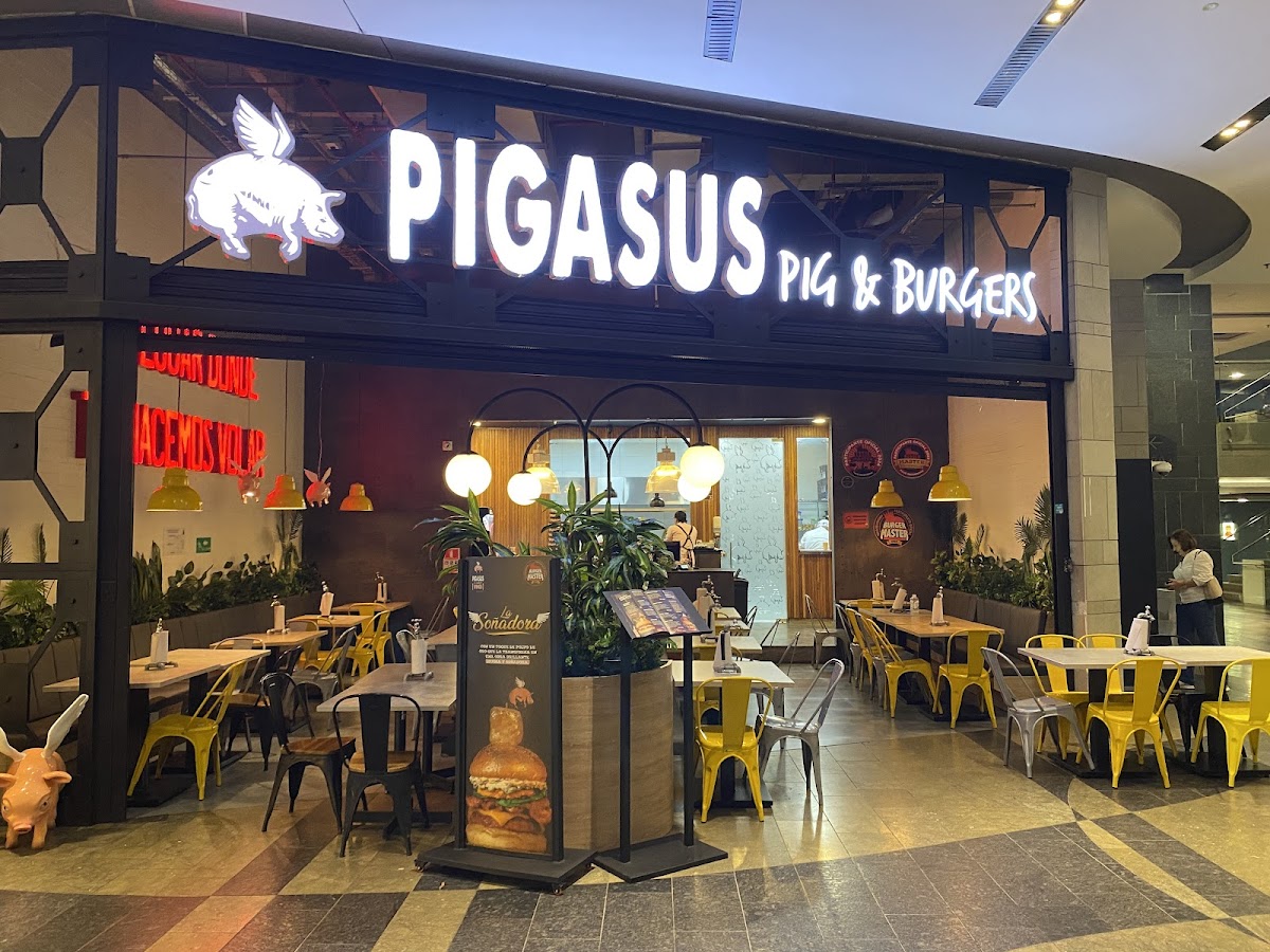 Pigasus pig & burgers