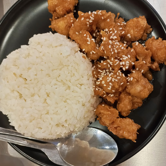 B05 Korean Soy Garlic Chicken Rice Bowl