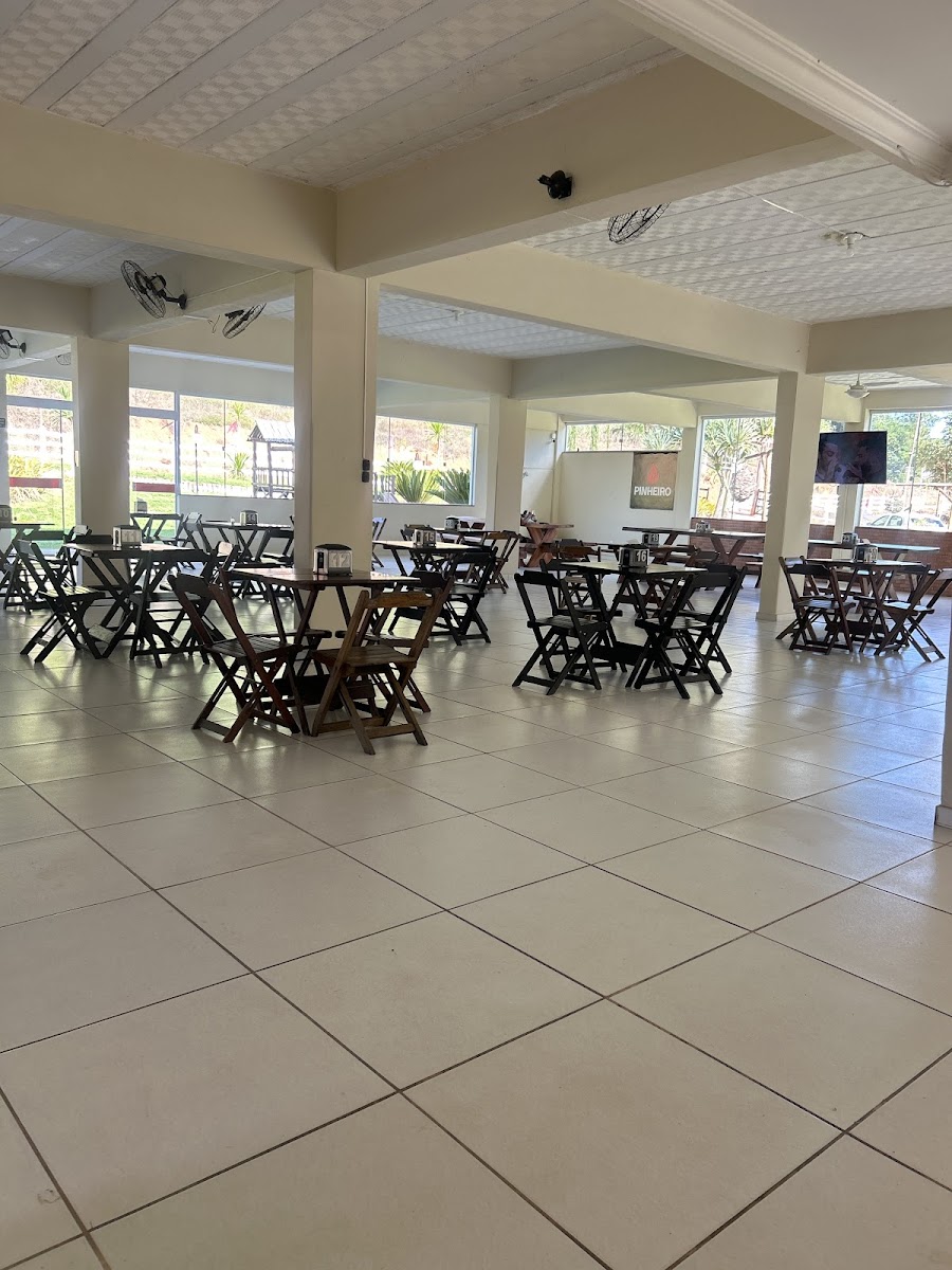 PINHEIRO PESQUEIRO E CHURRASCARIA
