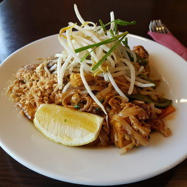 Vegetable and Tofu Pad Thai