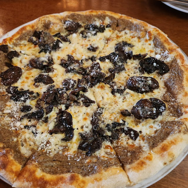 Truffle and Mushrooms Pizza