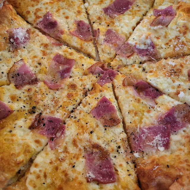 Pizza Carbonara