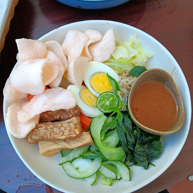 Gado Gado