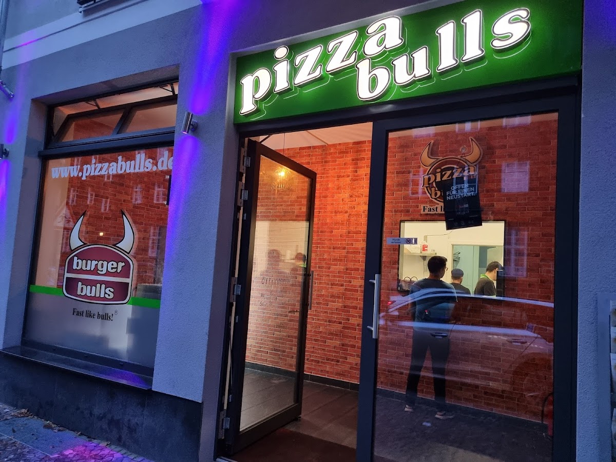 Pizza Bulls