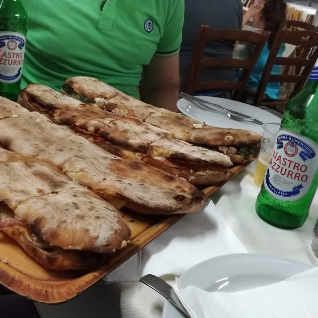 L'originale Panuozzo Di Gragnano
