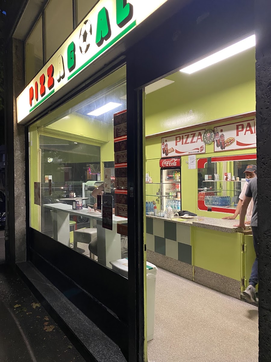 Pizza Goal