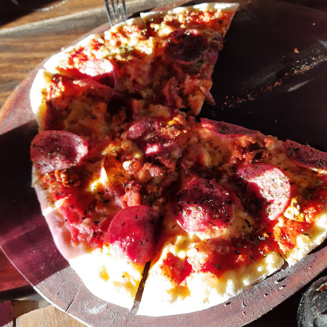 Pizza Carnívora