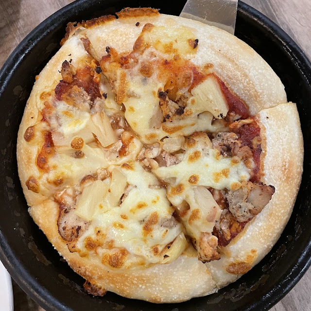 Hawaiian Pan Pizza