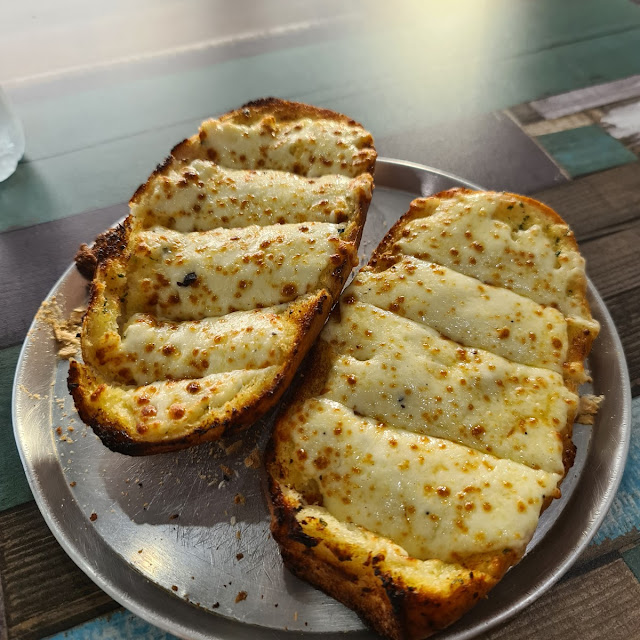Garlic Bread with Cheese