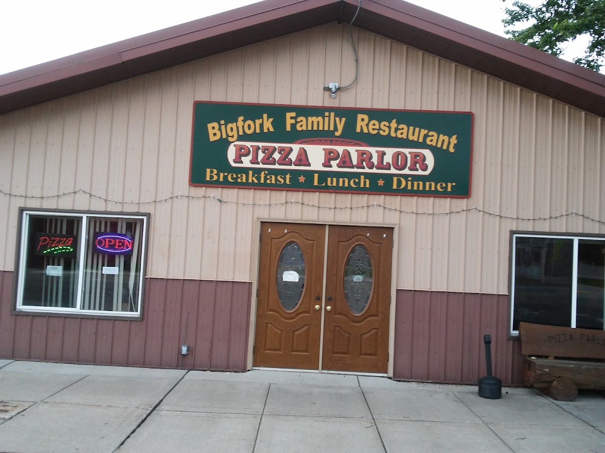 Pizza Parlor