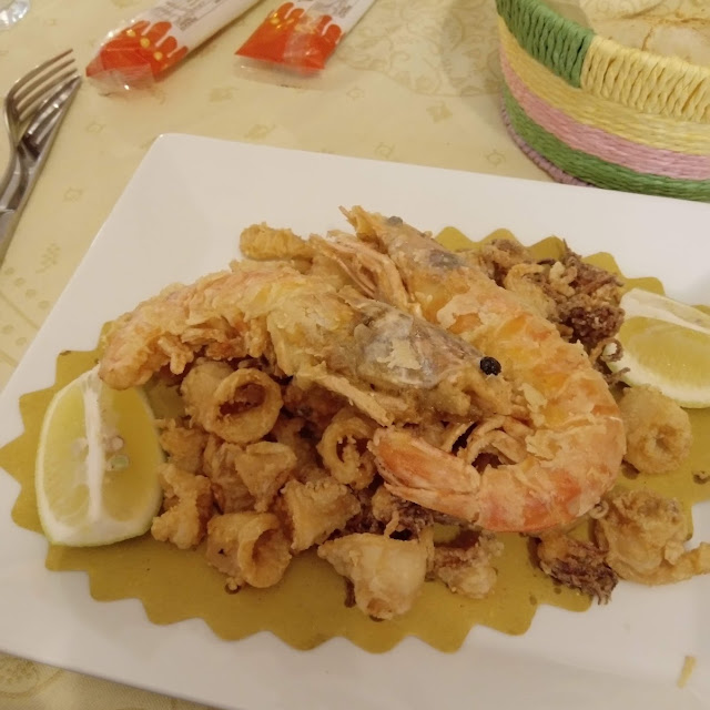 Fritto Misto Di Calamari E Gamberoni