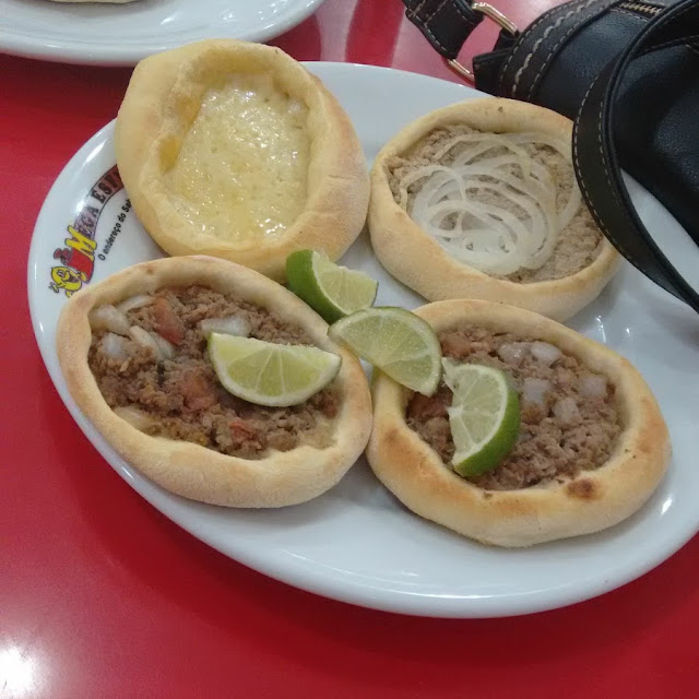 Esfiha Casadinha