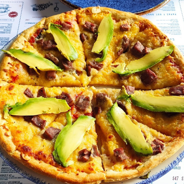Pizza Carnívora