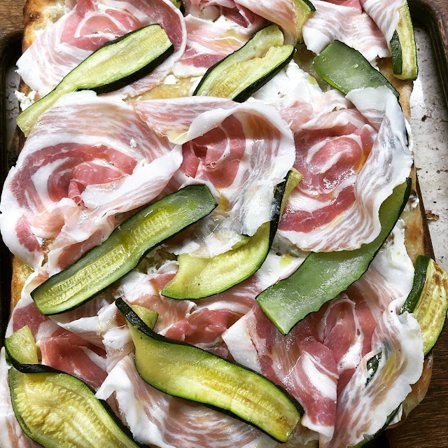 Pizza Pancetta E Zucchine