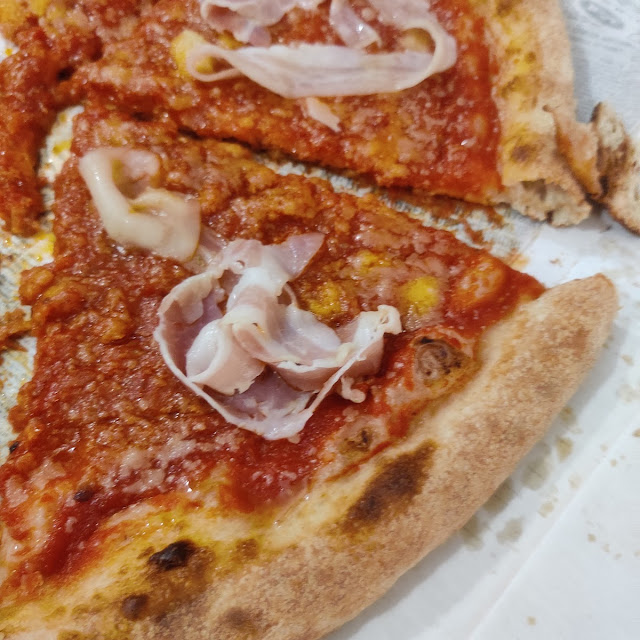 Pizza Amatriciana