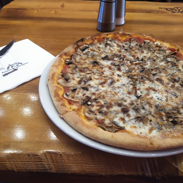 Pizza Funghi