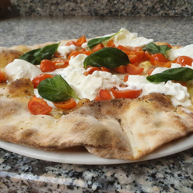 Pizza Italia Pomodorini Burrata E Basilico