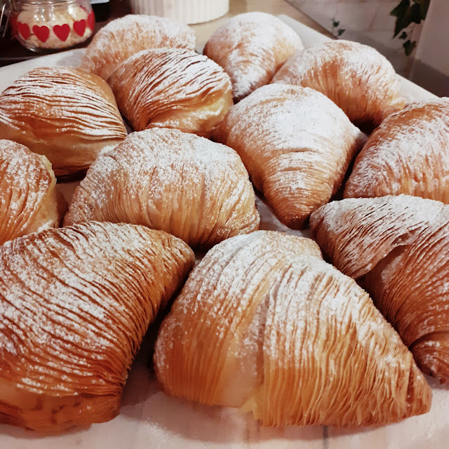 Sfogliatelle
