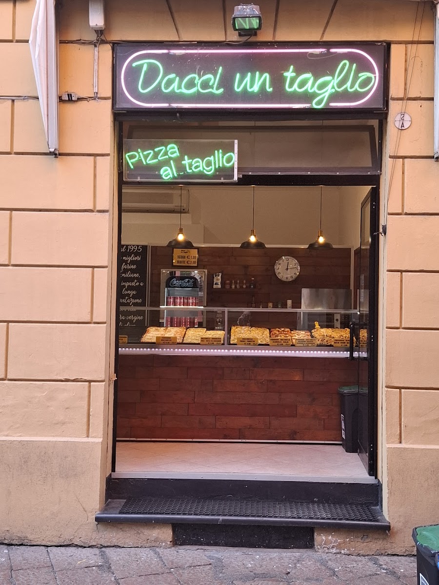 Pizzeria Dacci Un Taglio