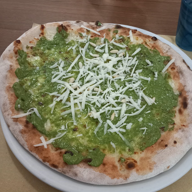 Pizza Al Pesto