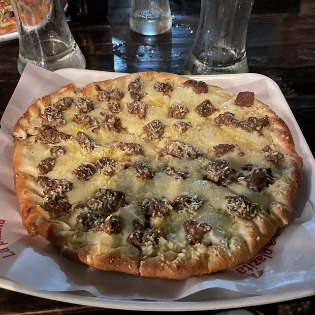 Pizza de Lomito