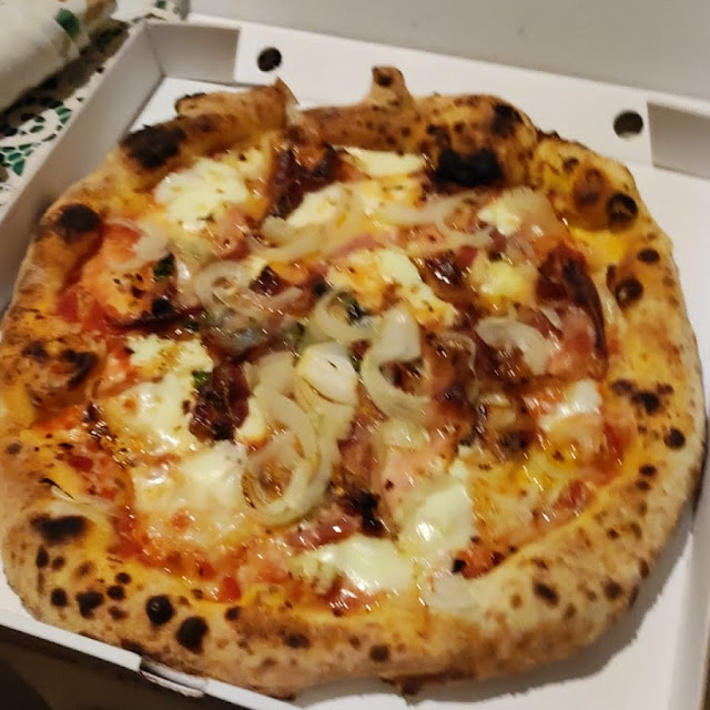 Pizza Pancetta E Cipolla