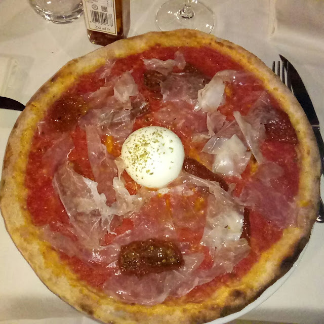 Pizza Prosciutto Crudo E Doppia Mozzarella