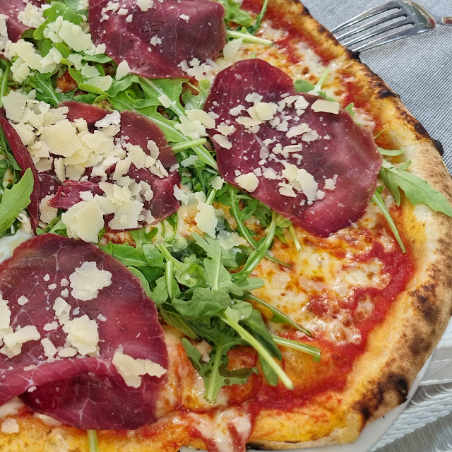 Pizza Bresaola