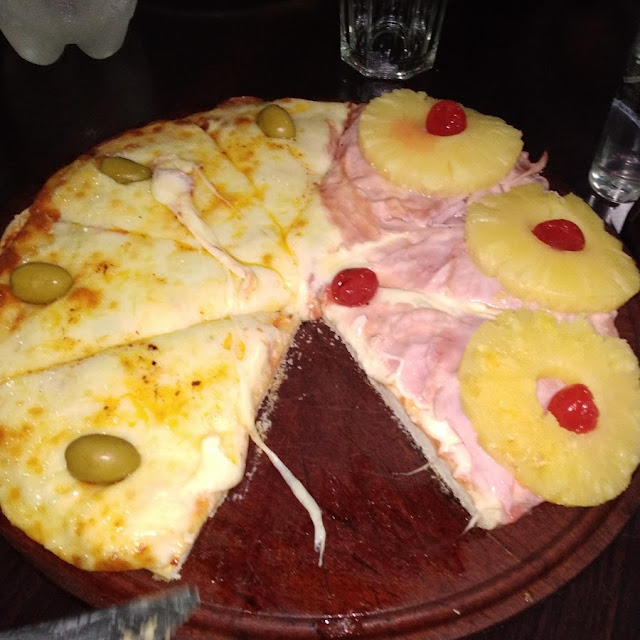 1 2 Muzzarella Y 1 2 Tropical