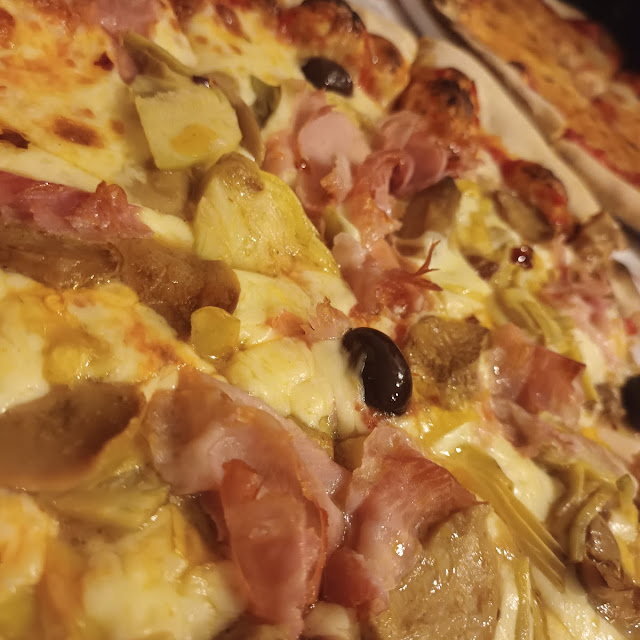 Pizza Capricciosa