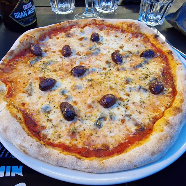 Pizza Tonno E Cippola