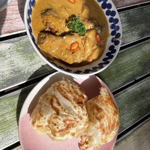 Chicken Curry with Roti