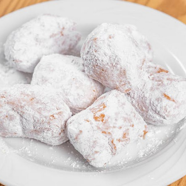 Zeppoles
