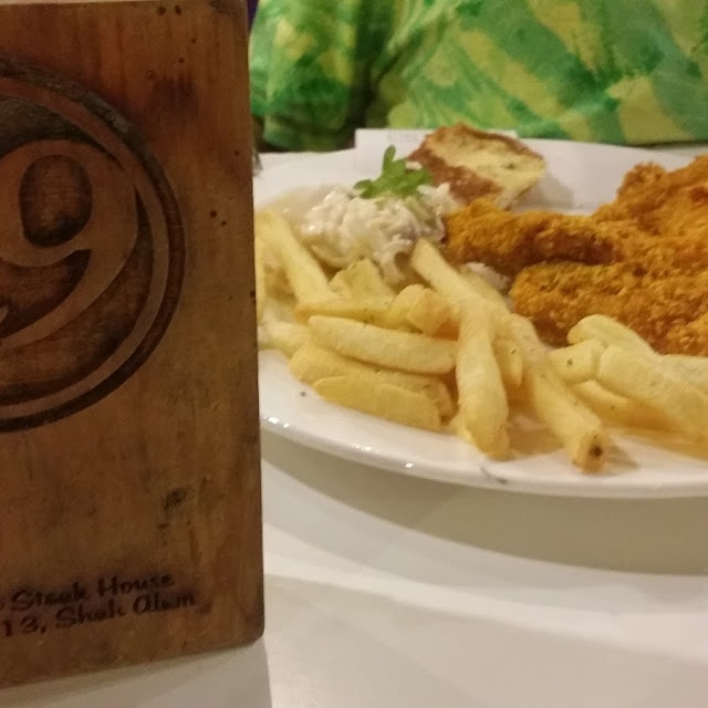 Golden Mushroom Chicken Chop