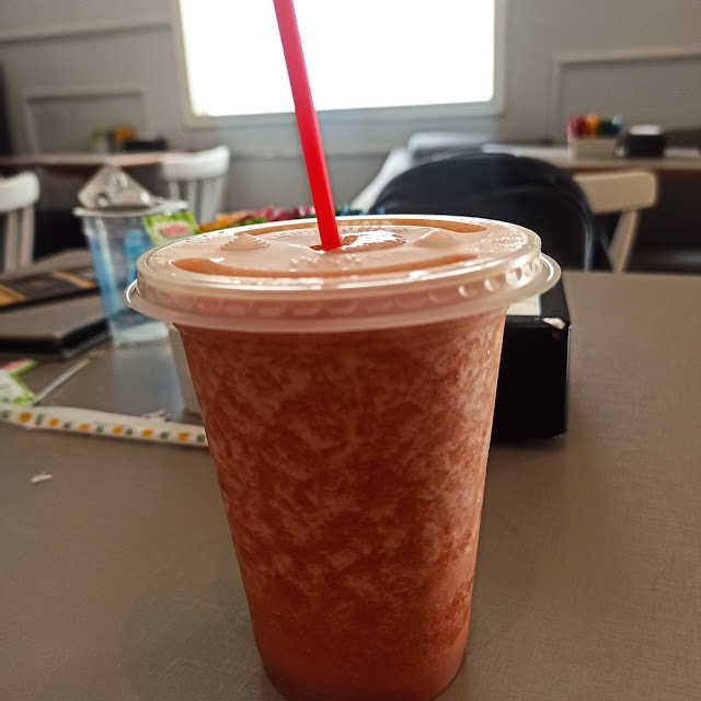 Suco de Laranja Com Morango