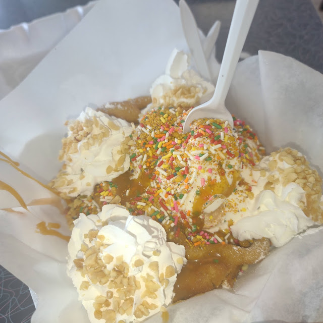 Funnel Cake Sundae