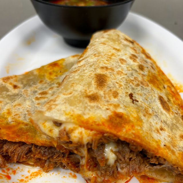Quesadilla de Birria