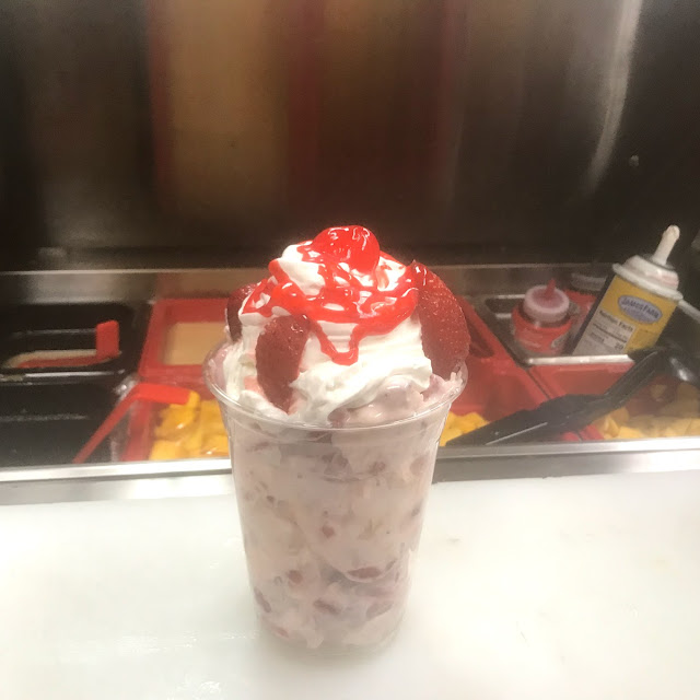 Strawberry Sundae
