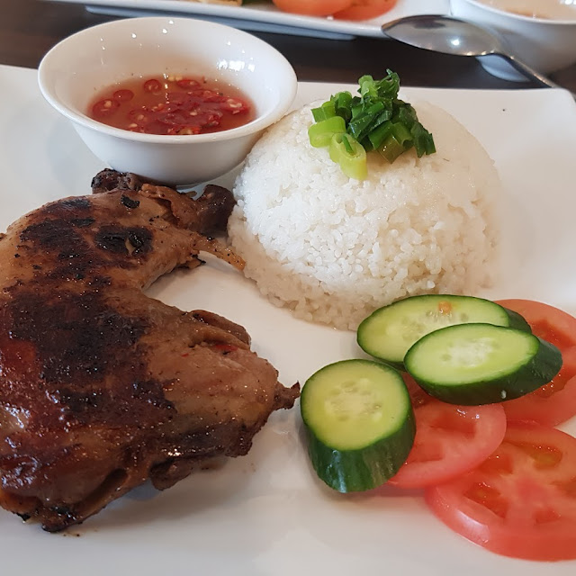 Cơm Gà Nướng