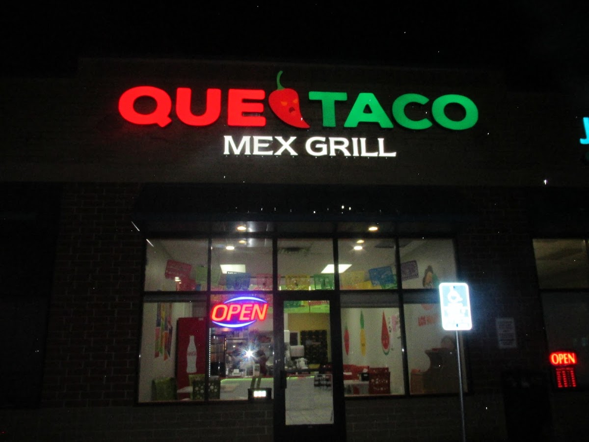 Que taco Burnsville