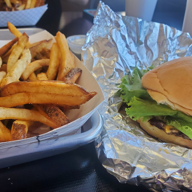 Cheeseburger Combo