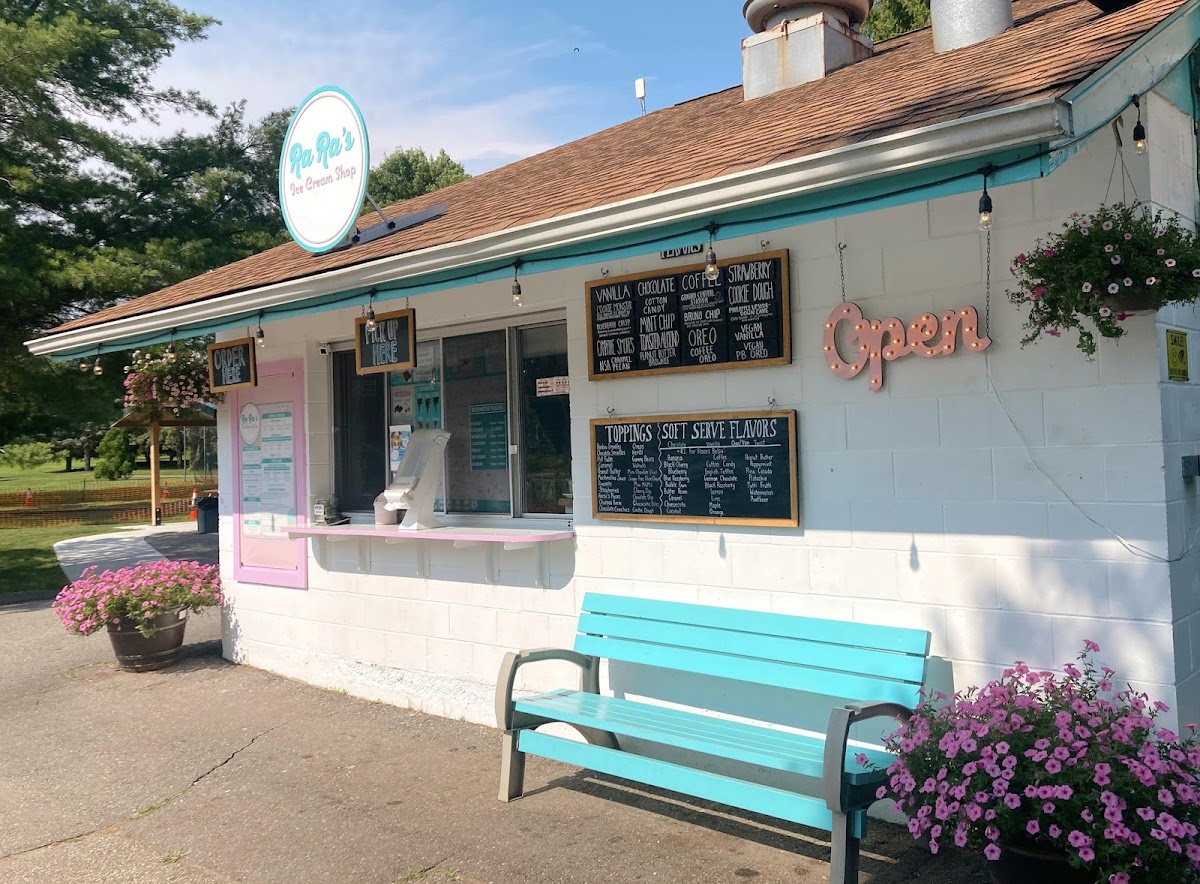 Ra Ra’s Ice Cream Shop