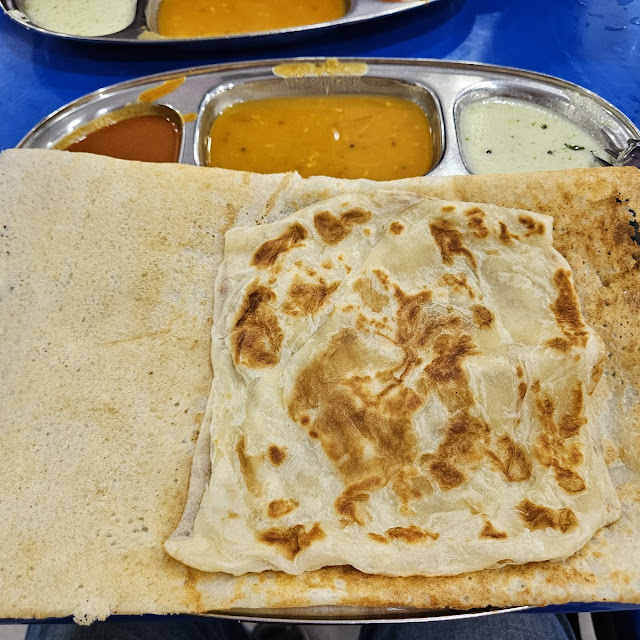 Plain Thosai & Roti Canai