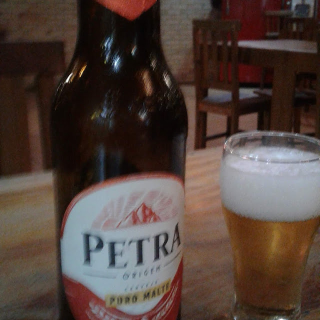 Cerveja Muito Boa Petra Bem Gelada