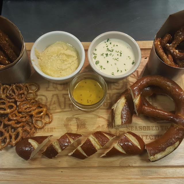 Pretzel Board