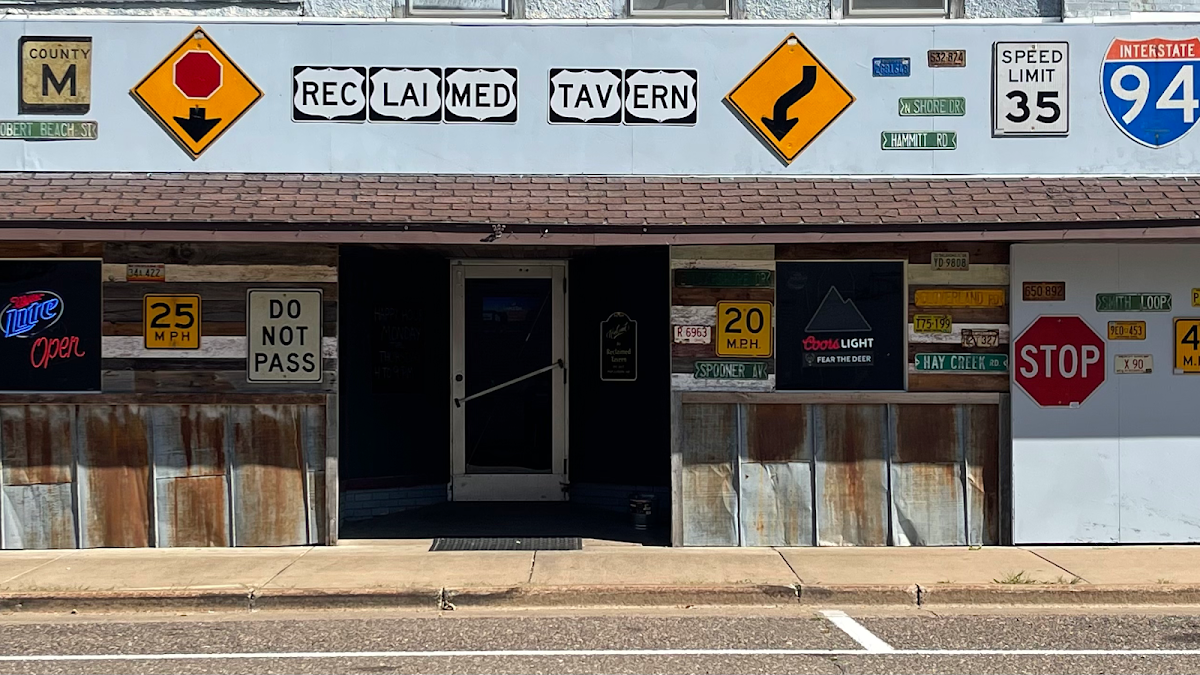 Reclaimed Tavern & Grill