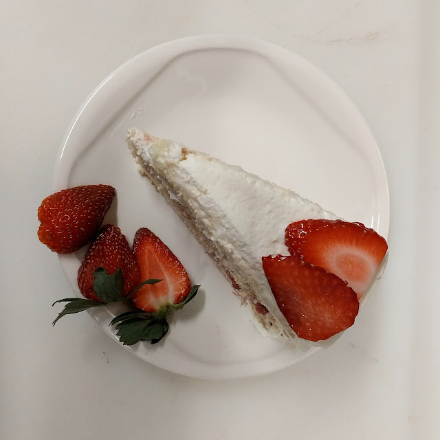 Strawberry Milky Girl Cake