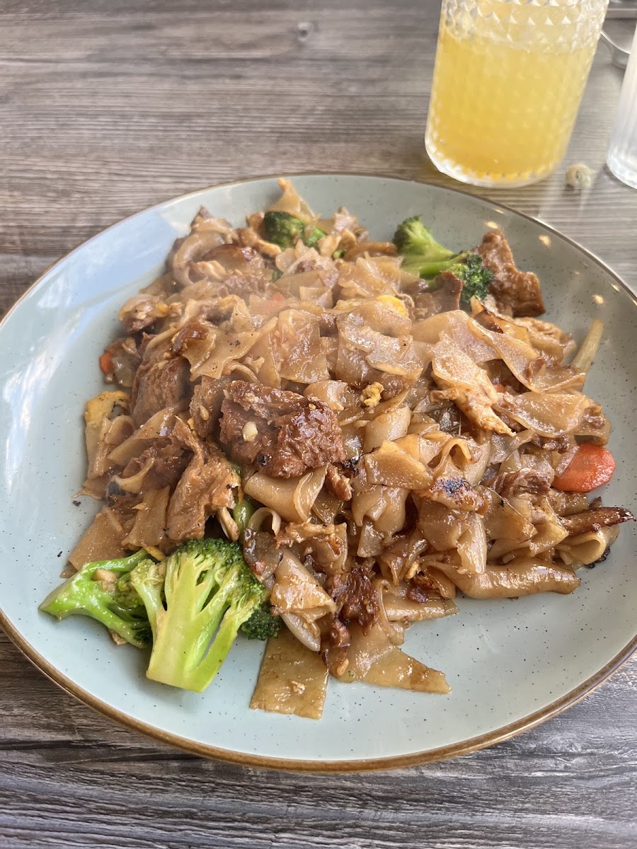 Red Dragon Asian Bistro
