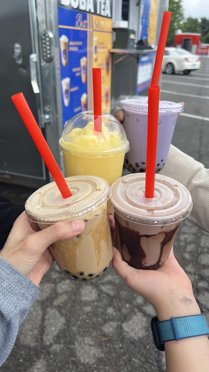 Red, White and Boba Tea