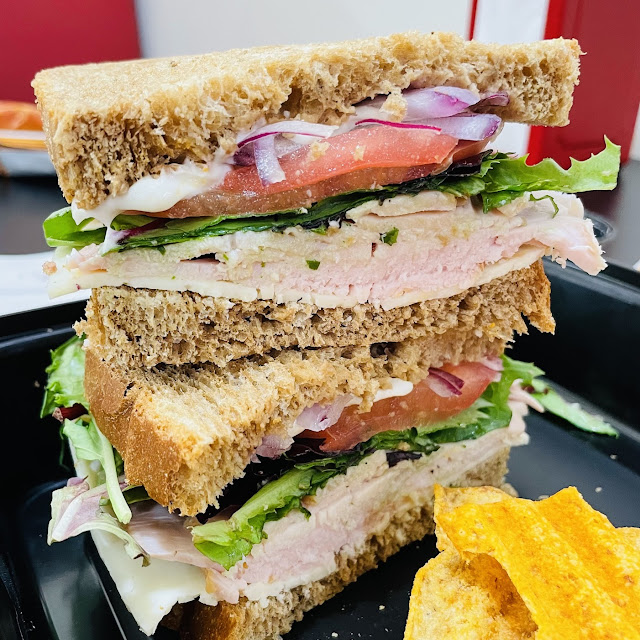 Hello Dolly Turkey Sandwich